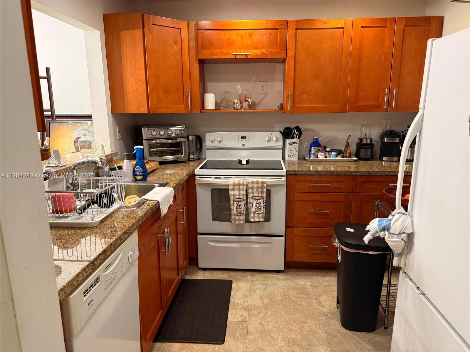 North Miami Condo: 12035 Northeast 2nd Avenue