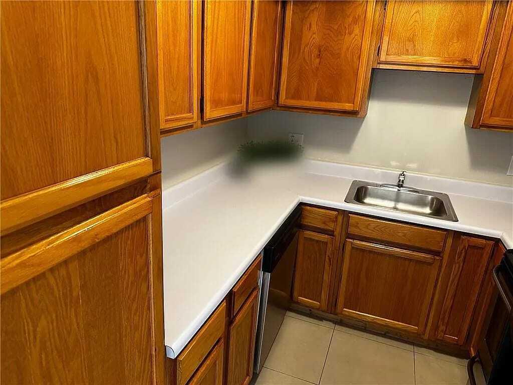 Pompano Beach Condo: 105 South Riverside Drive