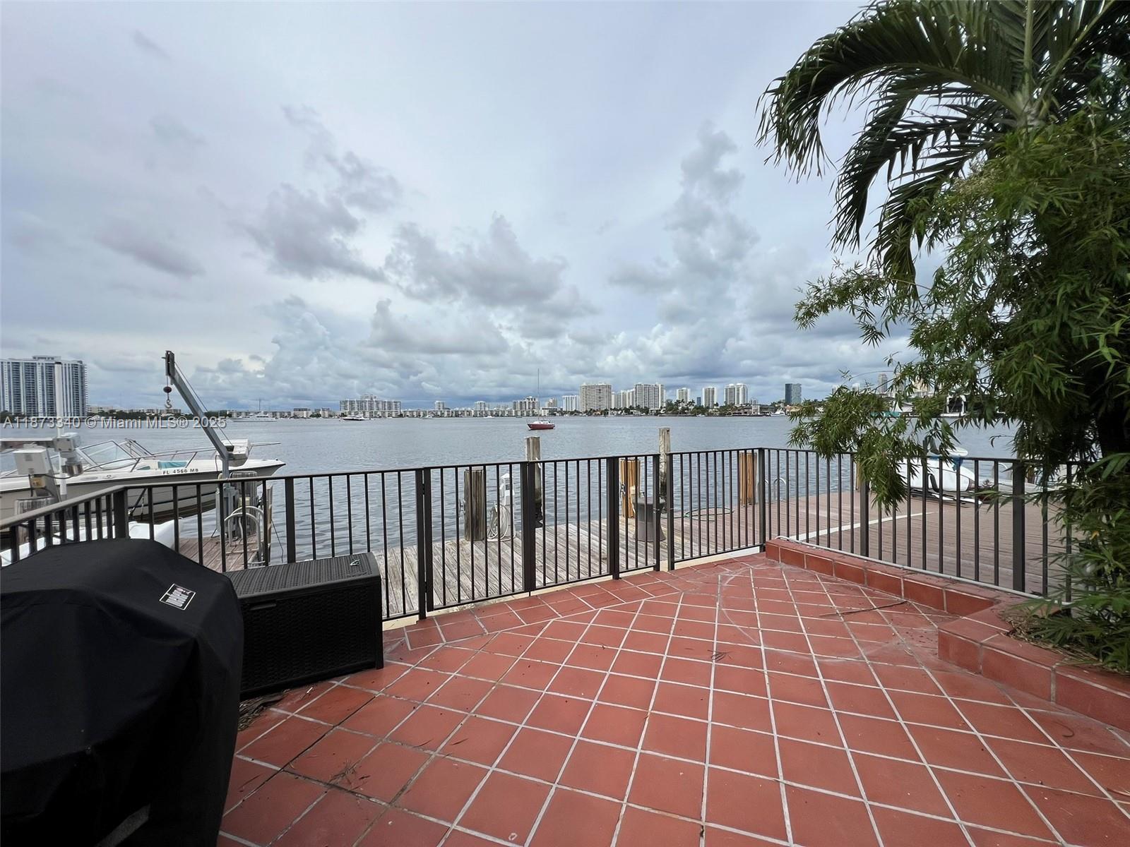 North Miami Beach Condo: 2777 Northeast 165th Terrace