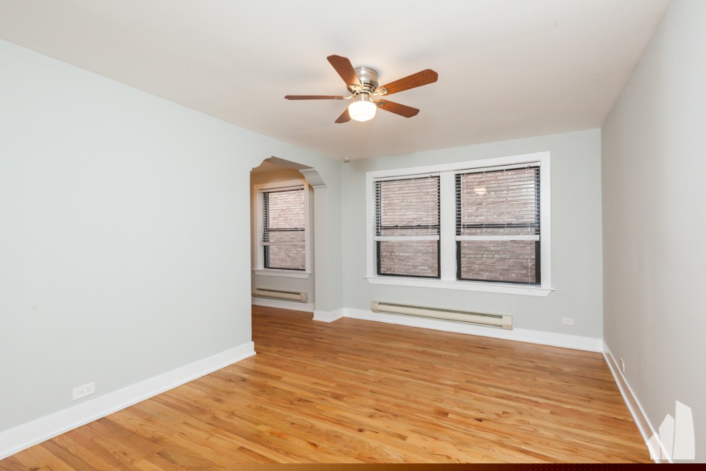 Chicago Condo: 425 W Roscoe St,