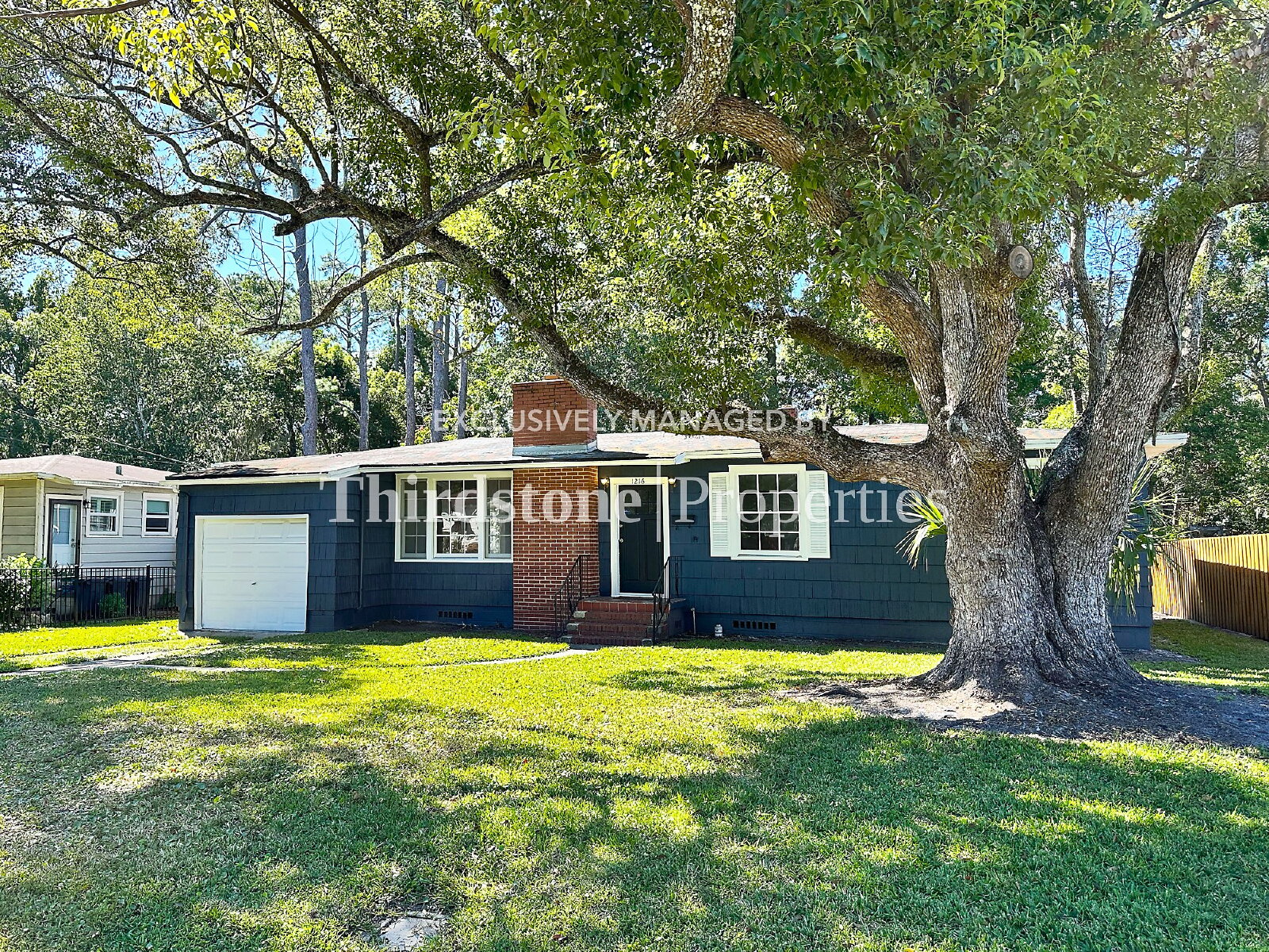 Jacksonville House: 1216 Hamilton Street