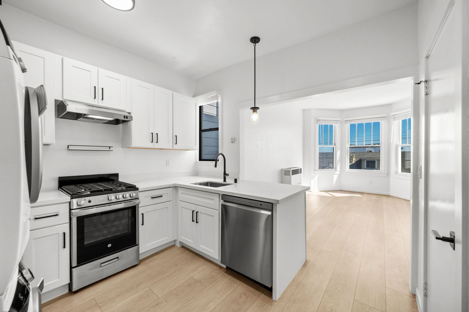 San Francisco Condo: 1450 Castro Street