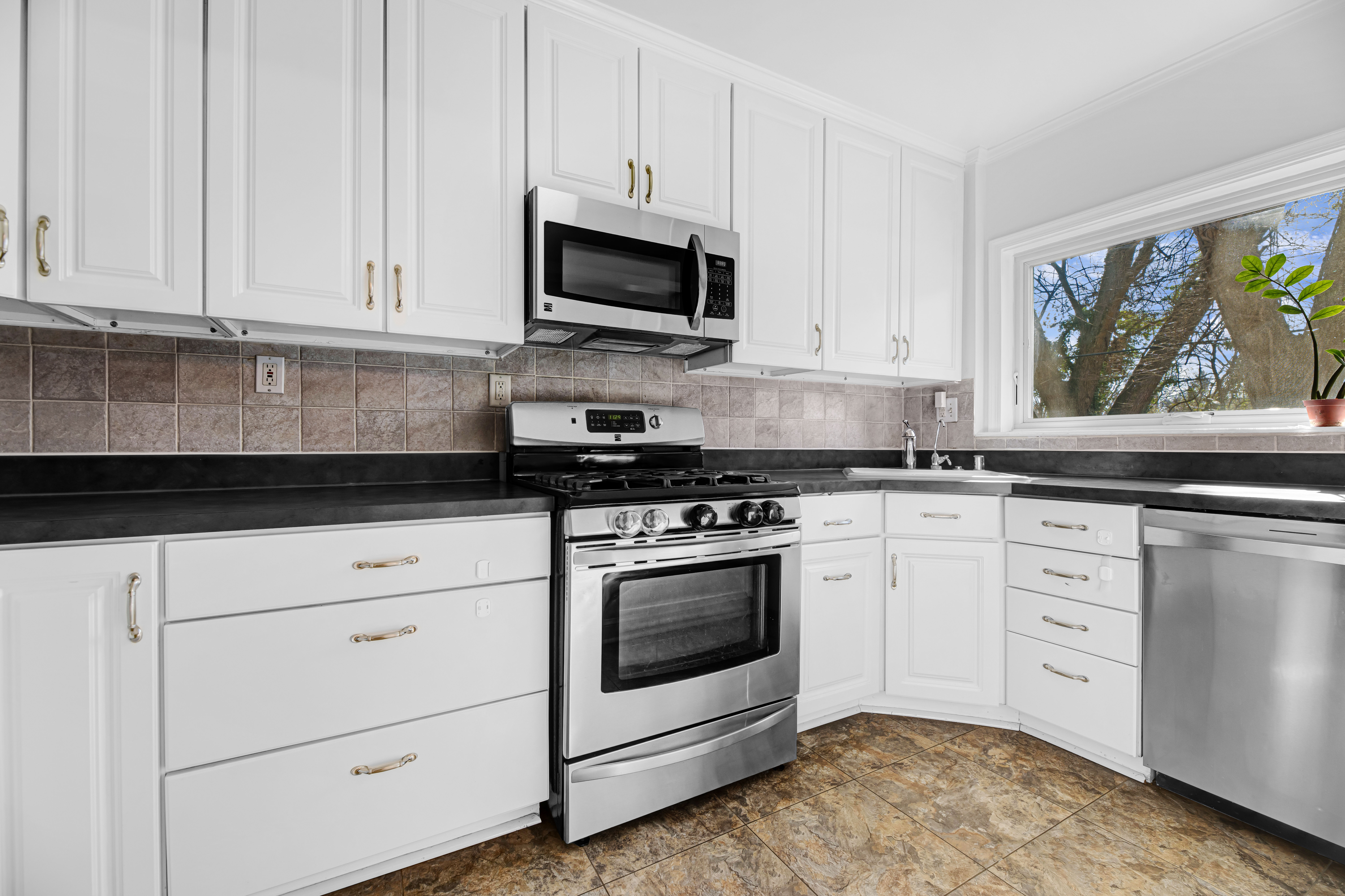 Washington House: 3822 W St NW