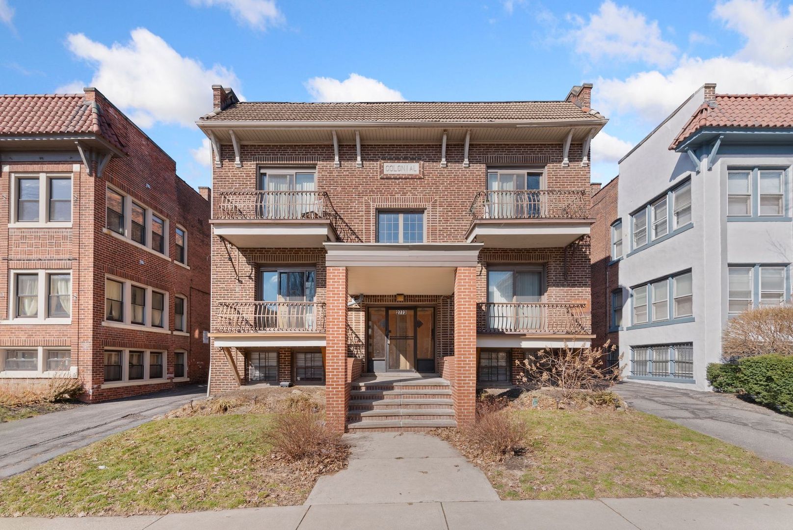 Cleveland Heights Condo: 2773 Hampshire
