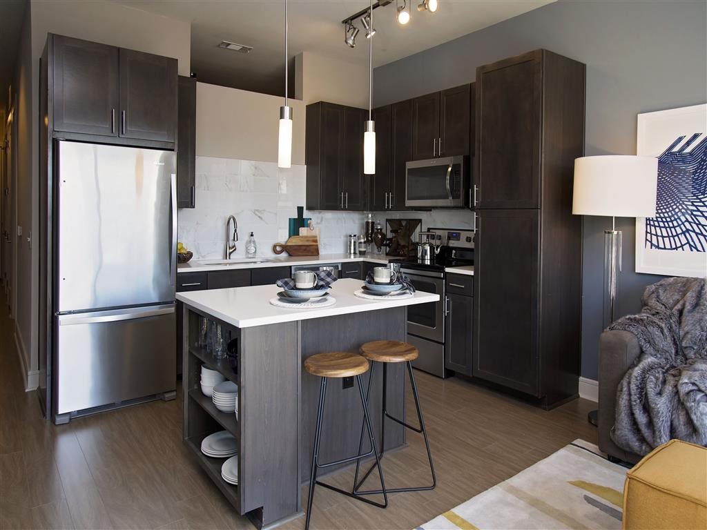 Houston Condo: 806 Jackson Hill St