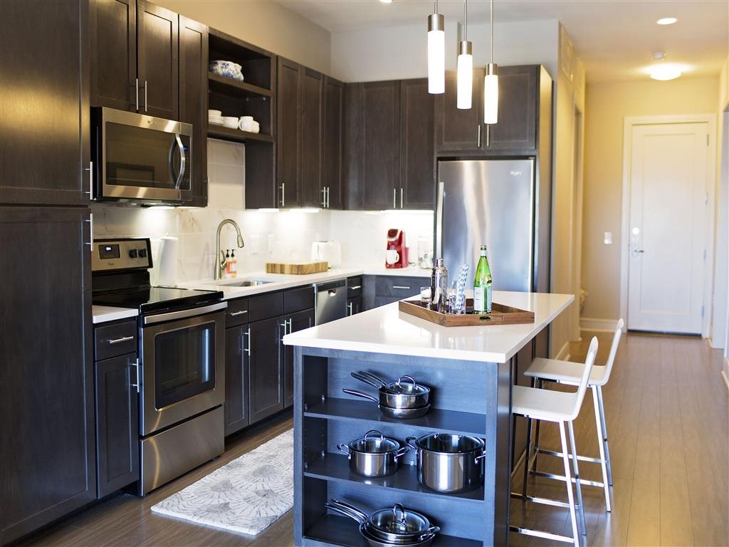 Houston Condo: 806 Jackson Hill St