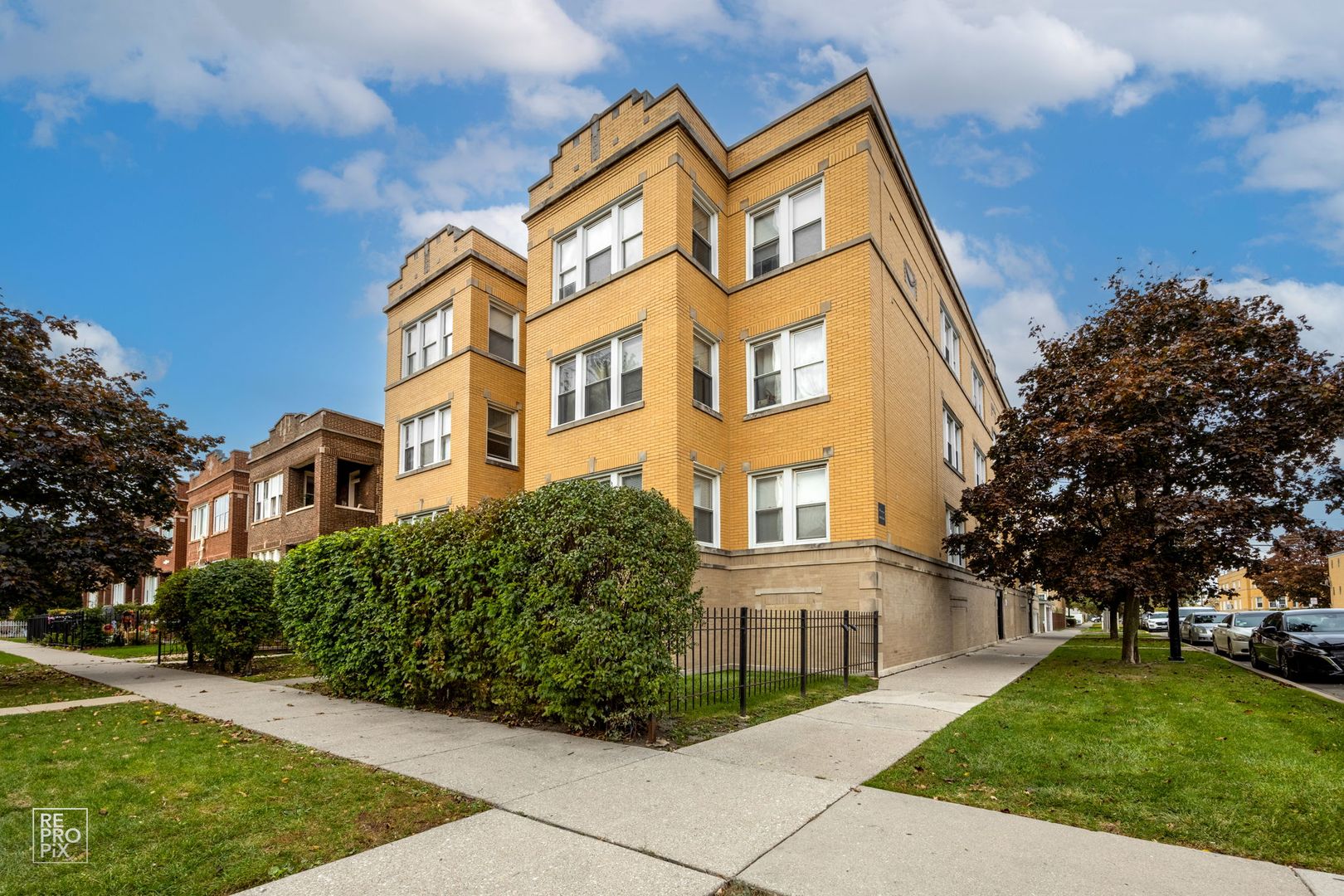 Cicero Condo: 1900 S 51st Ave - 1902 S 51st -
