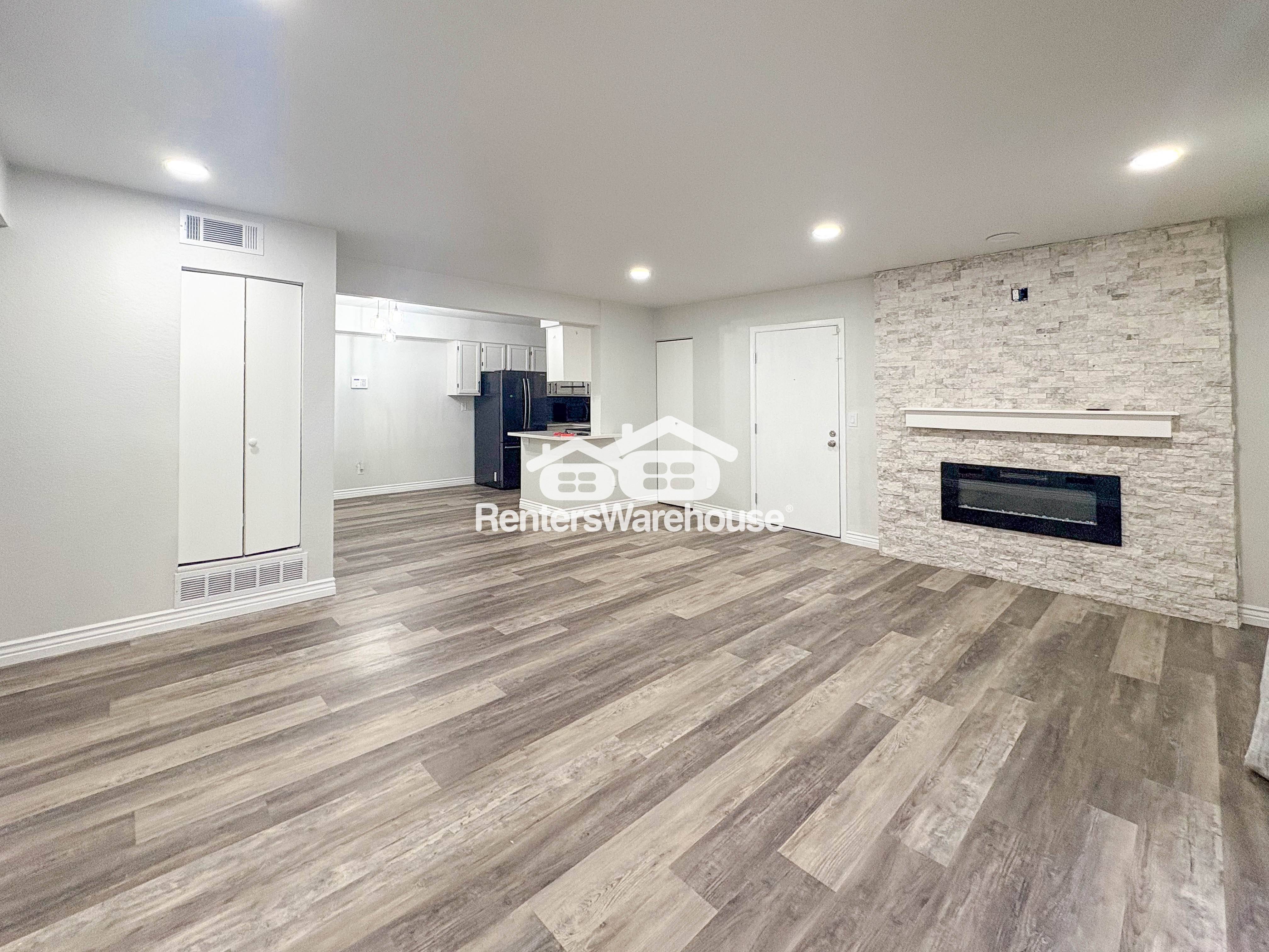 Aurora Condo: 12073 E Harvard Ave