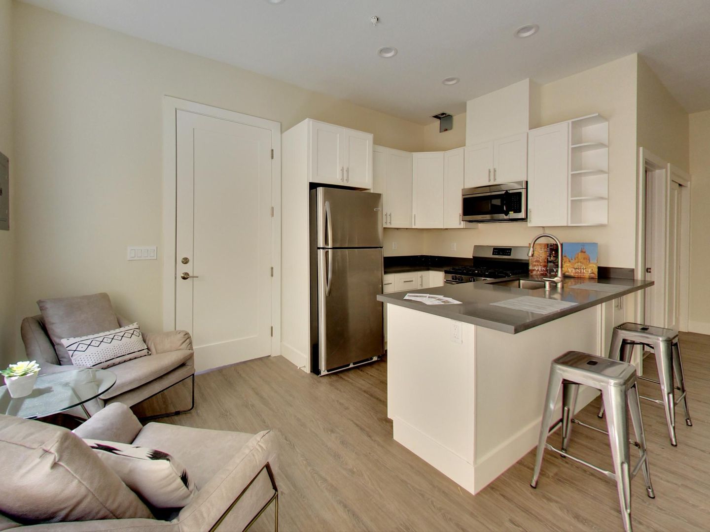 Hayward Apartment: 22650 Main St