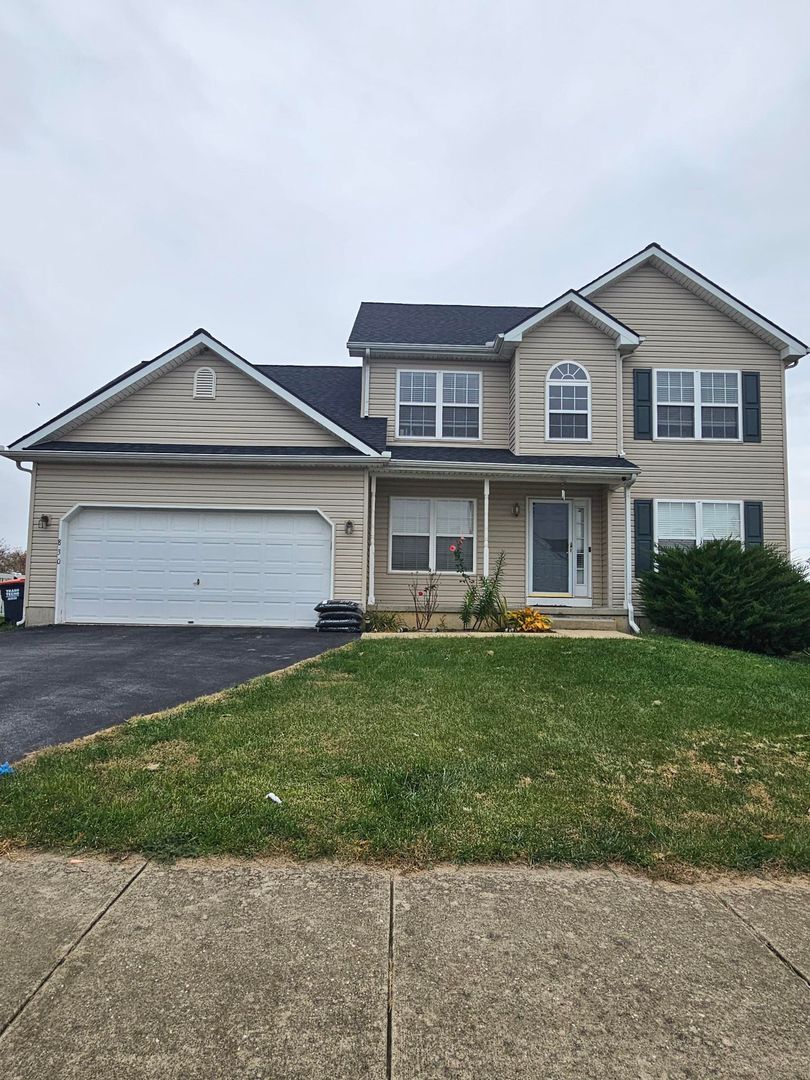 Middletown House: 830 Woodline Dr