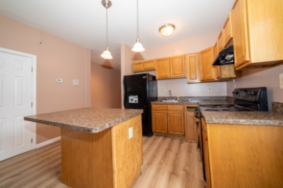 Hartford Condo: 146 Park Ter