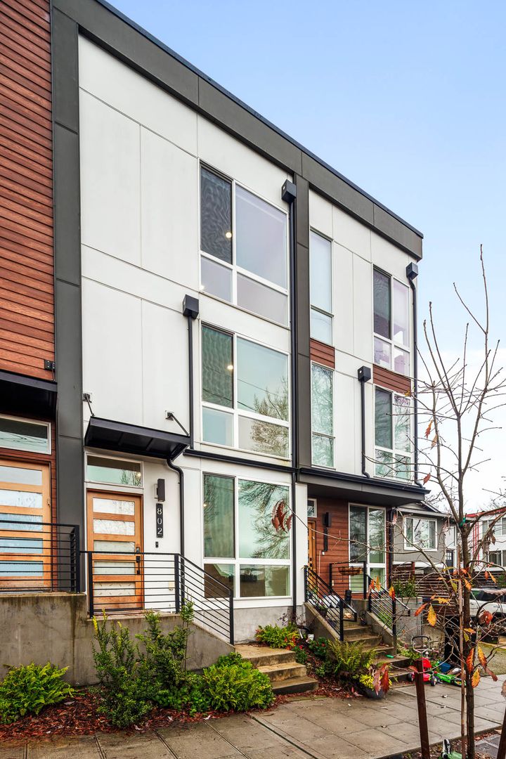 Seattle Townhome: 802 29th Ave S