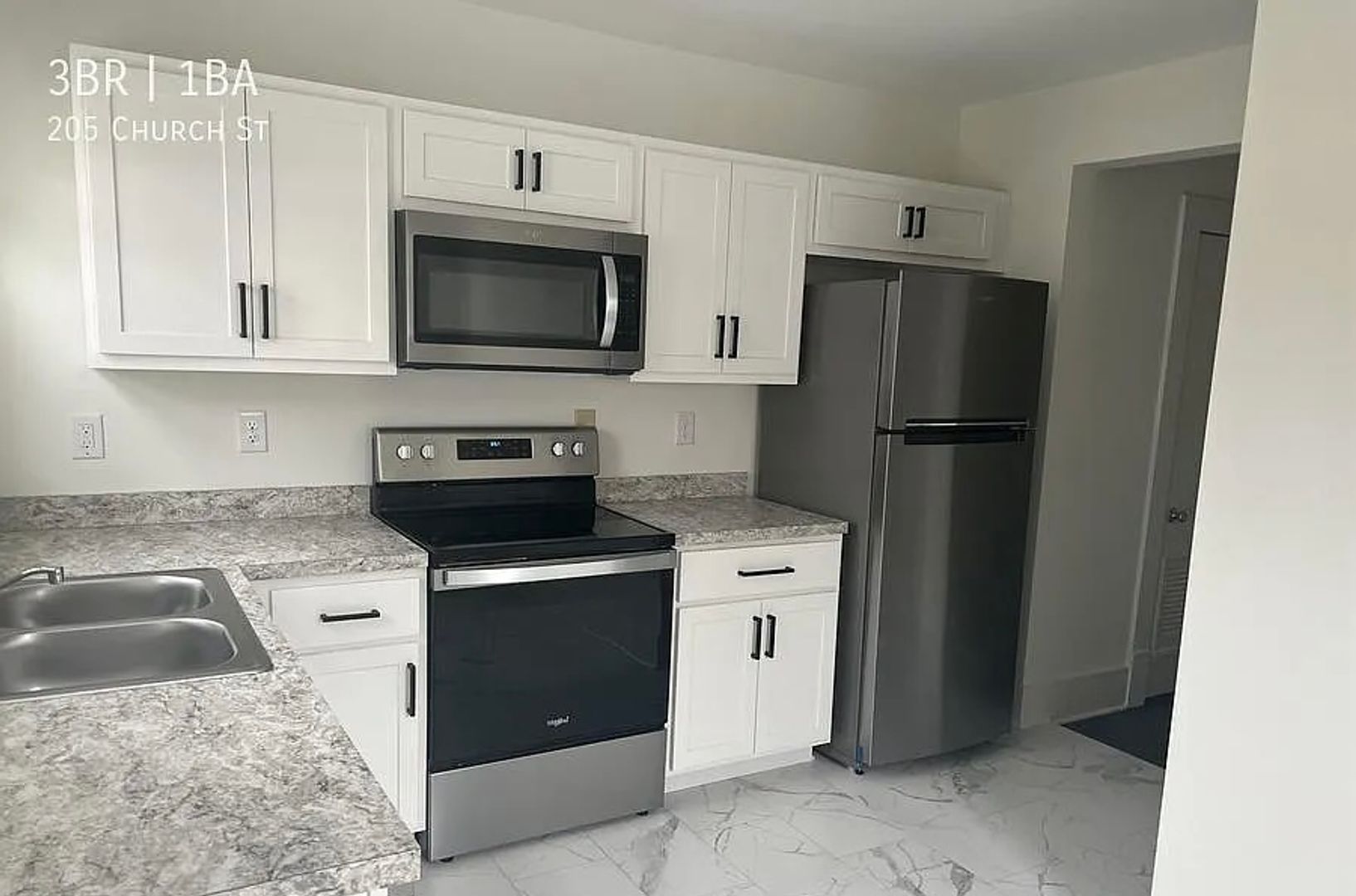 Versailles House: 205 Church Street (Z3)