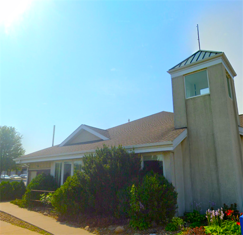 Iowa City Condo: 825 1/2 Pepperwood Lane