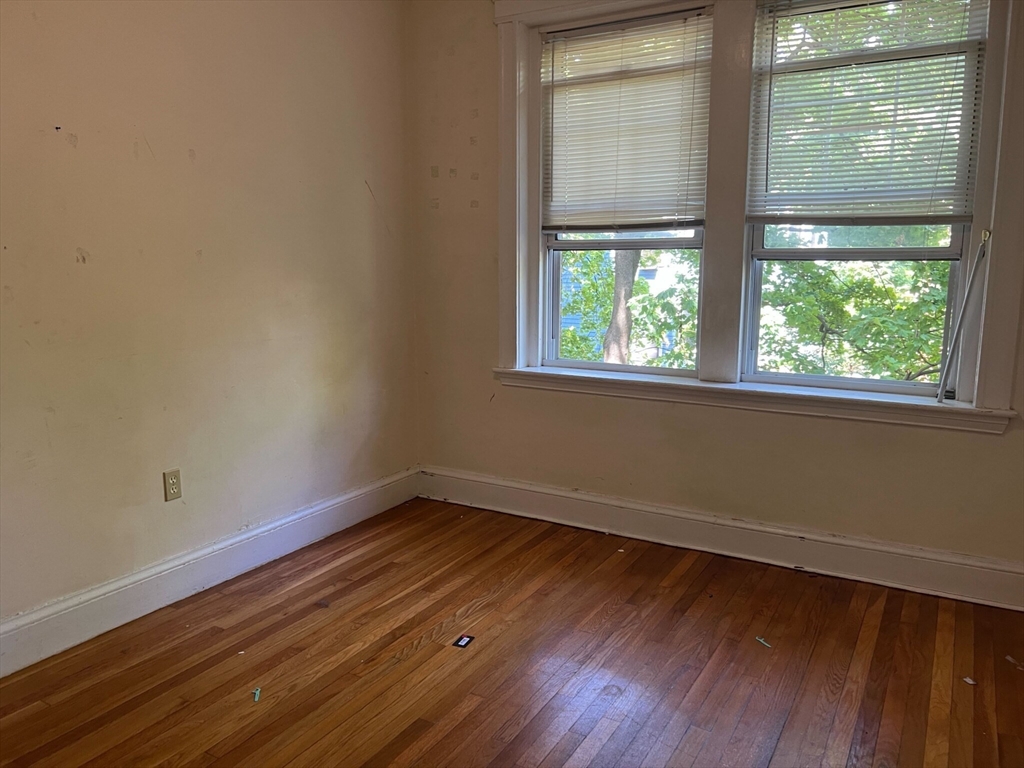 Cambridge Condo: 333 Harvard Street