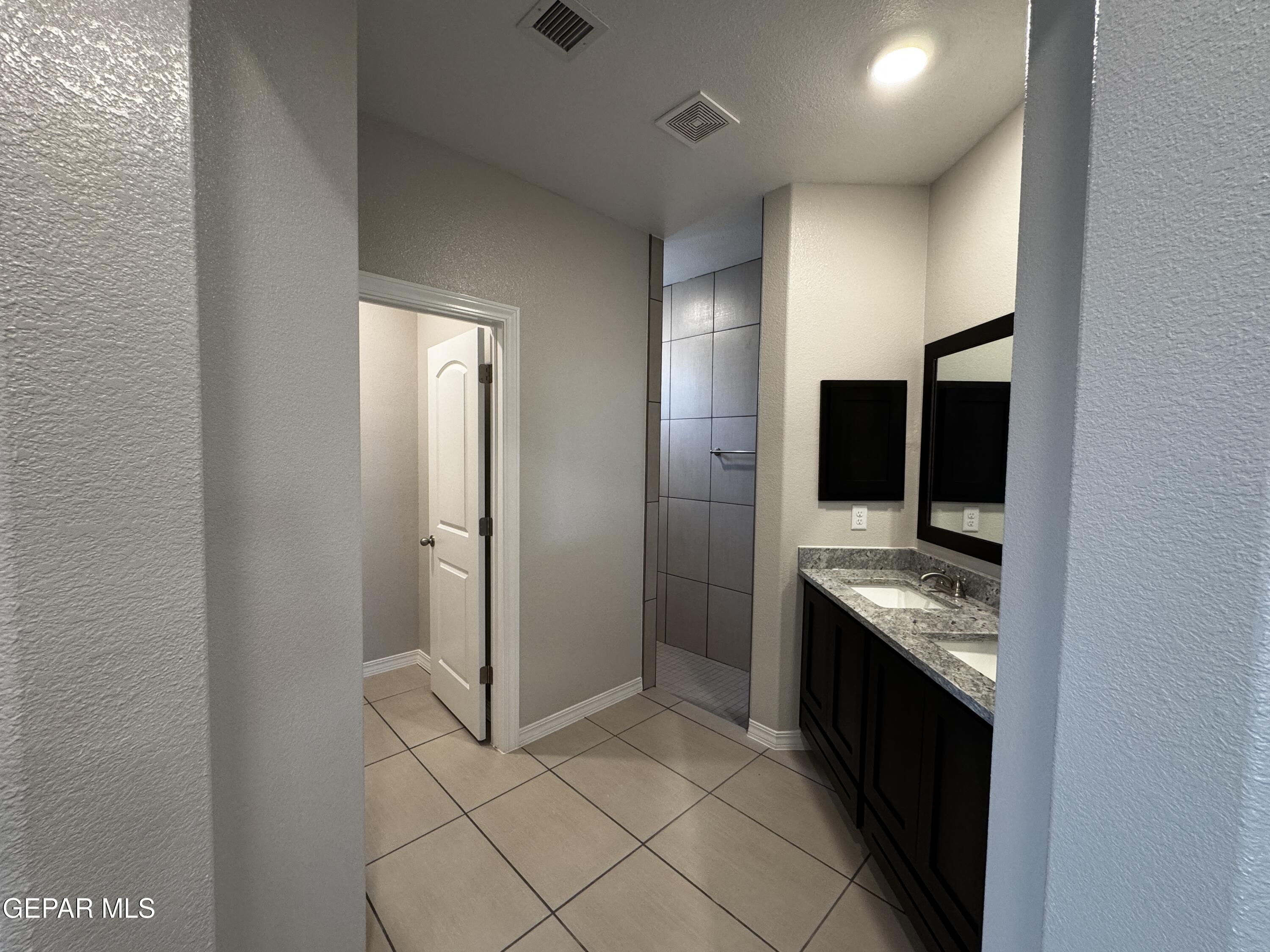 El Paso Condo: 14434 Aria Lopez Drive