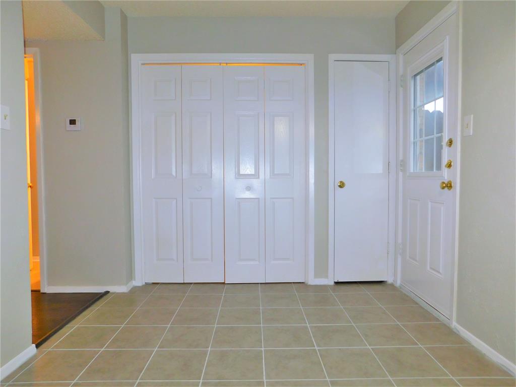 Denton Condo: 1131 Dallas Drive