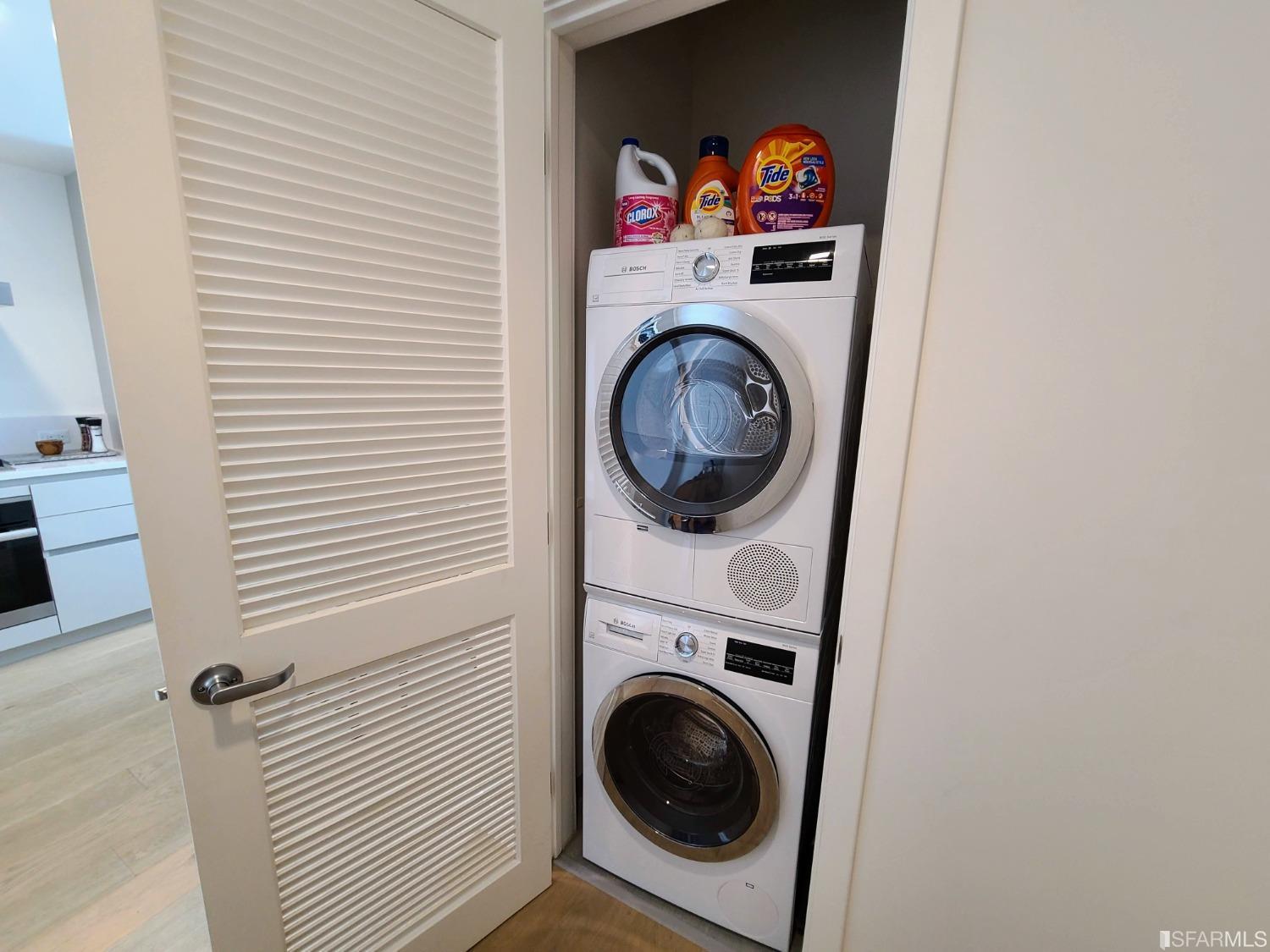 San Francisco Condo: 1545 Pine Street