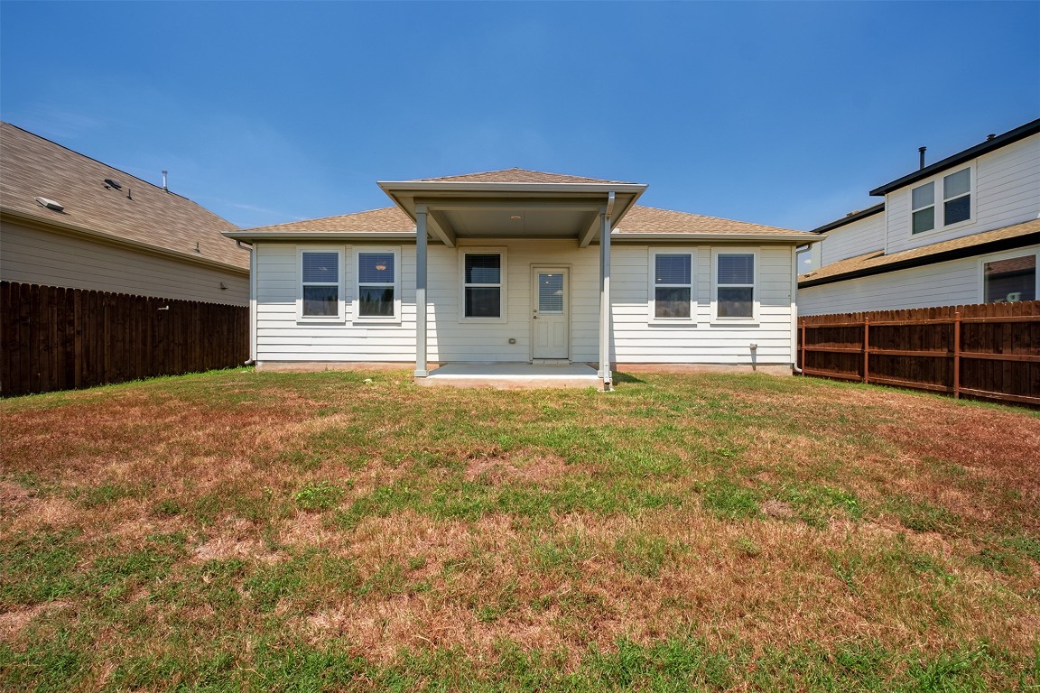 Hutto Condo: 1008 Moose Road