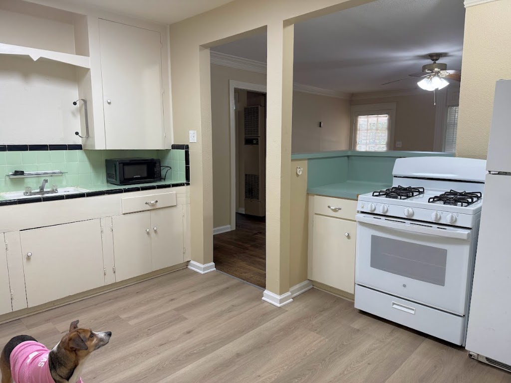 Austin Condo: 1410 Romeria Drive