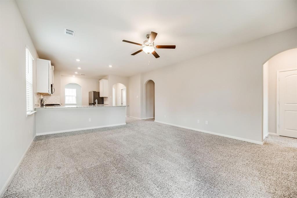 Anna Condo: 2020 Yarborough Drive