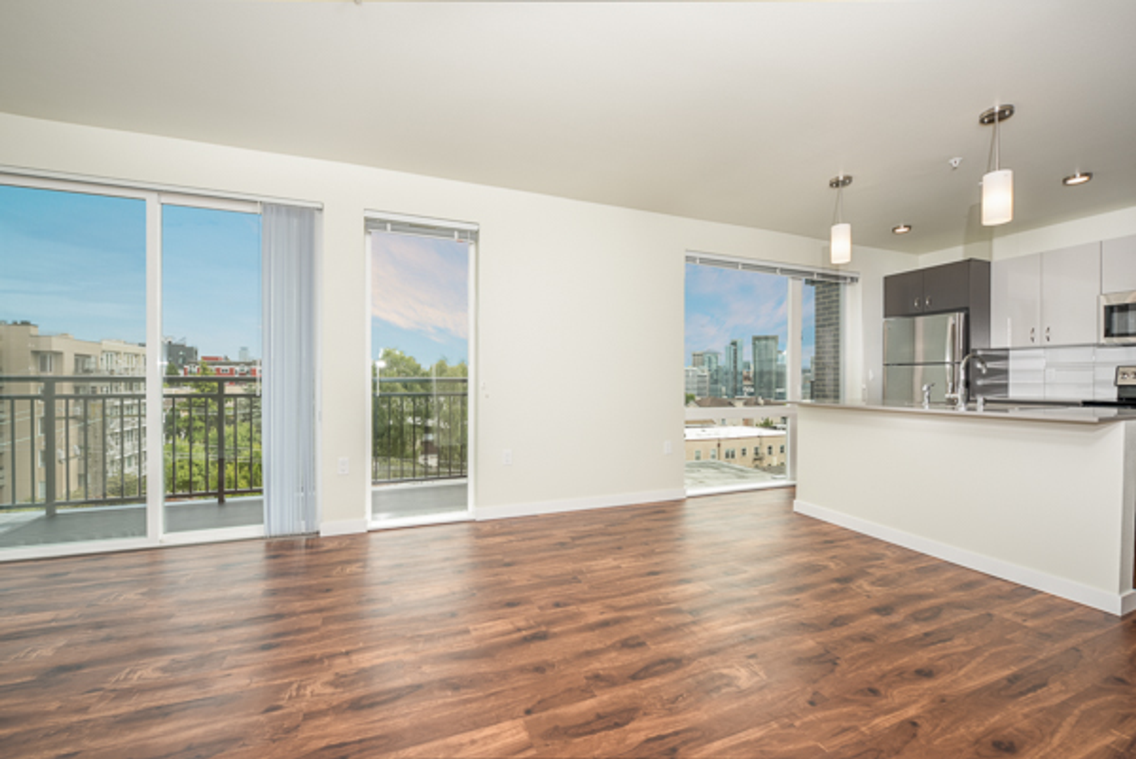 Seattle Apartment: 403 Belmont Ave E