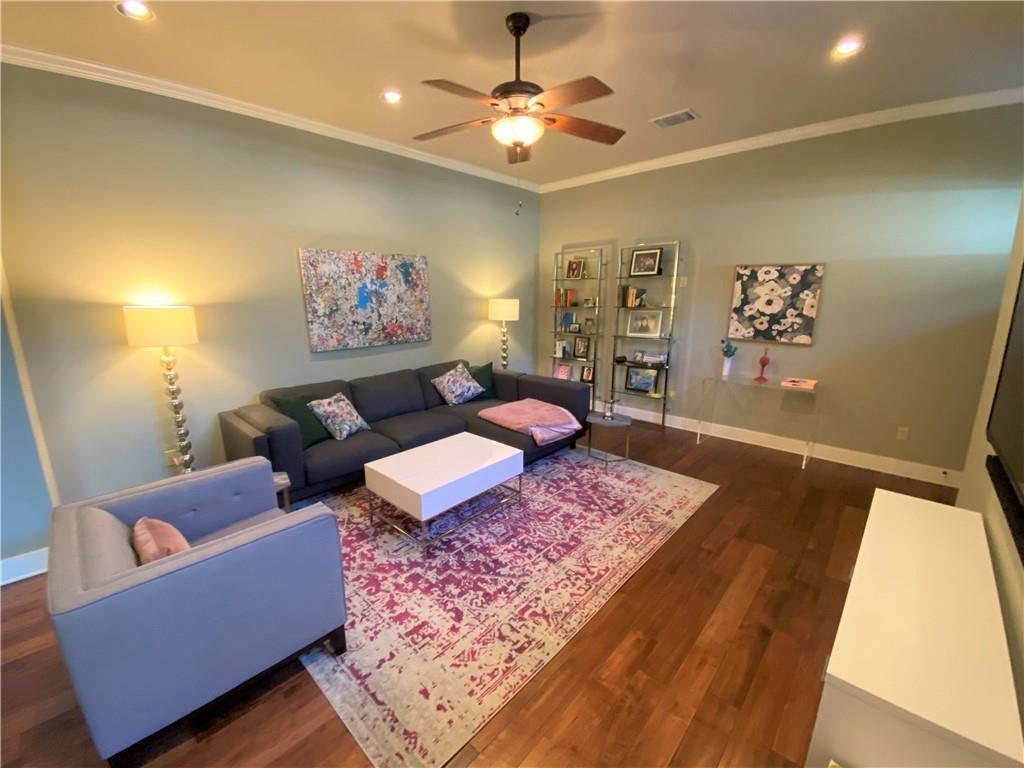 Austin Condo: 926 East 54th Street