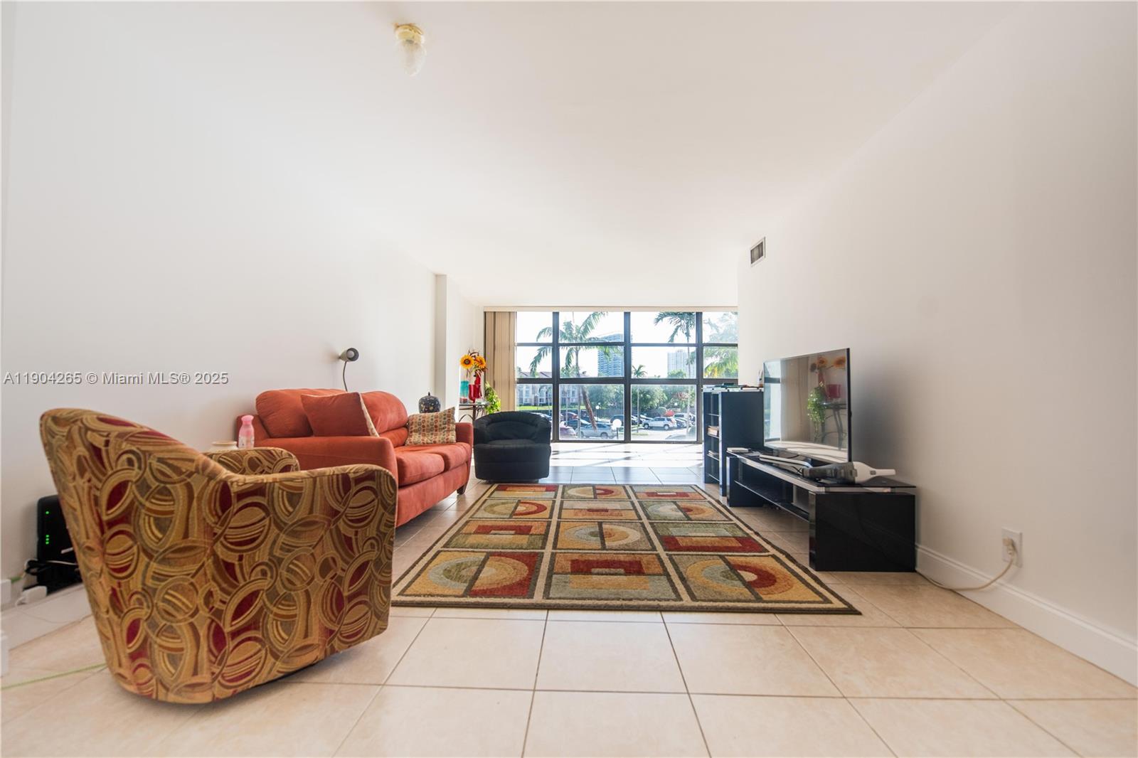 Hallandale Beach Condo: 200 Leslie Drive