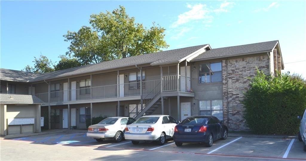 Denton Condo: 2526 West Prairie Street