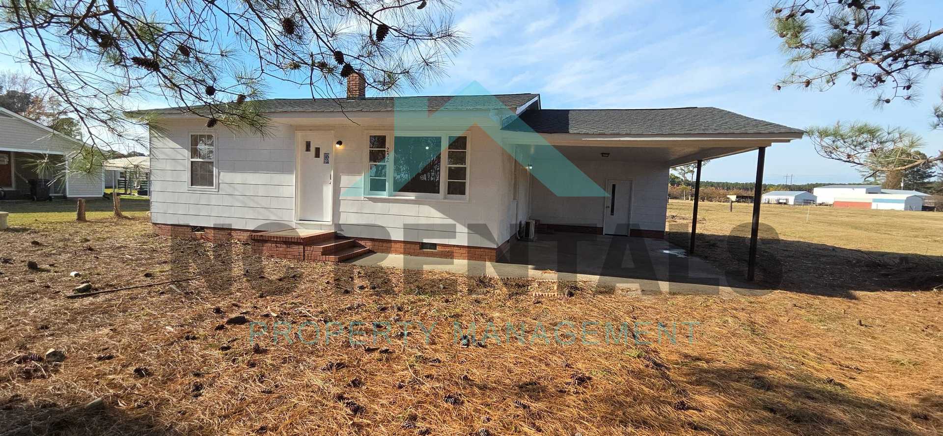 Goldsboro House: 252 Westbrook Ave