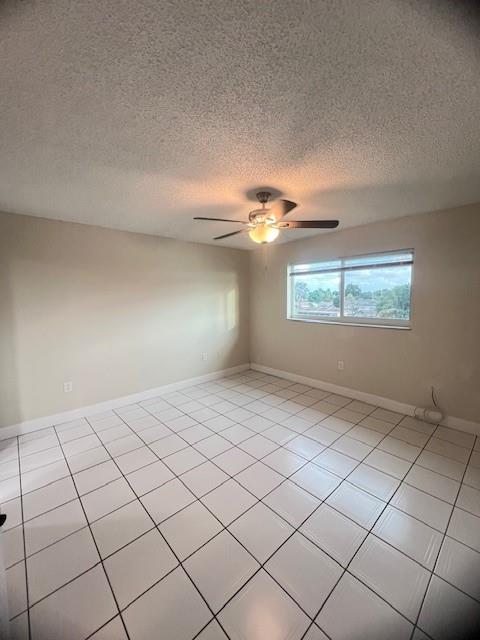 Sunrise Condo: 8515 Sunrise Lakes Boulevard