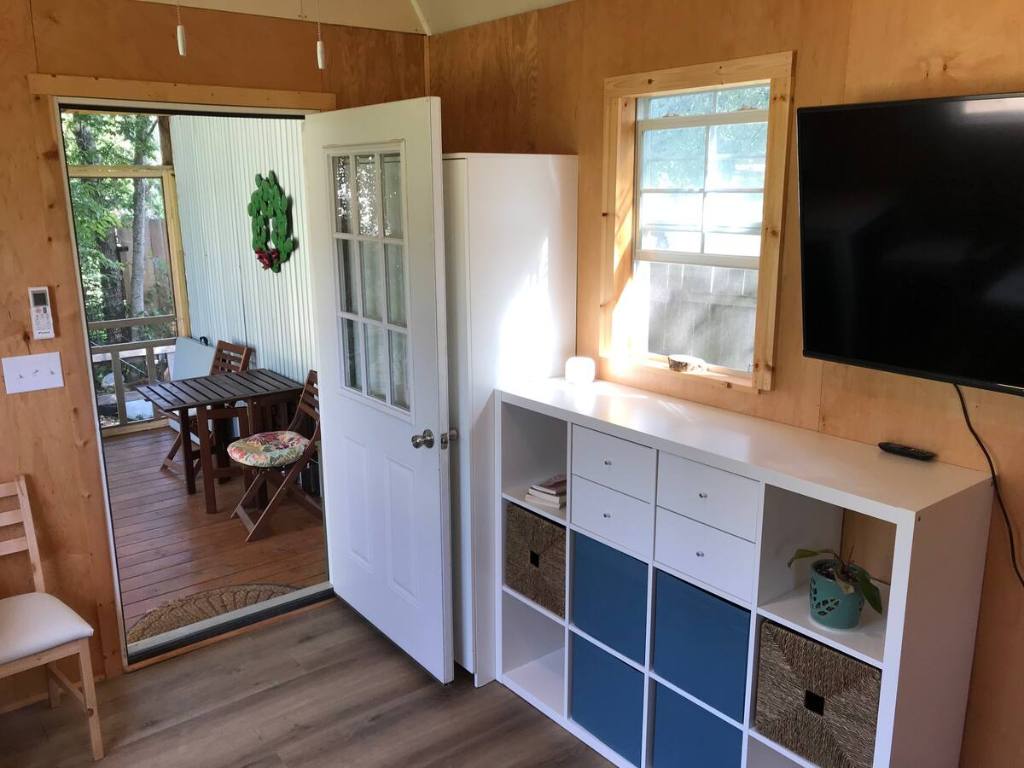 Lockhart Condo: 740 Trinity Street