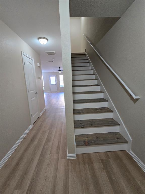 Arlington Condo: 2317 Bloomfield Drive