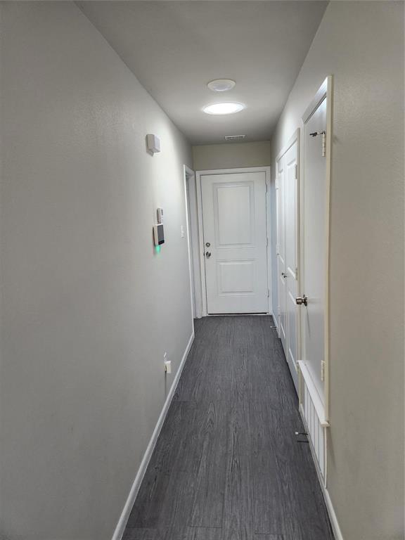 Arlington Condo: 511 Oakwood Lane