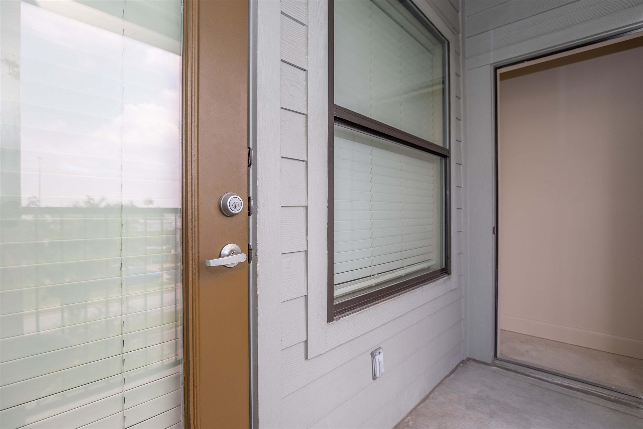 Houston Condo: 2930 Plum Creek Lane