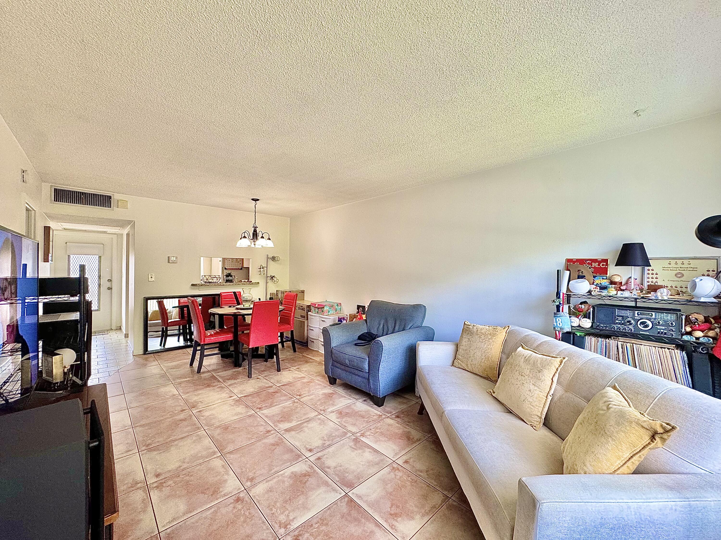 Lauderdale Lakes Condo: 5181 West Oakland Park Boulevard