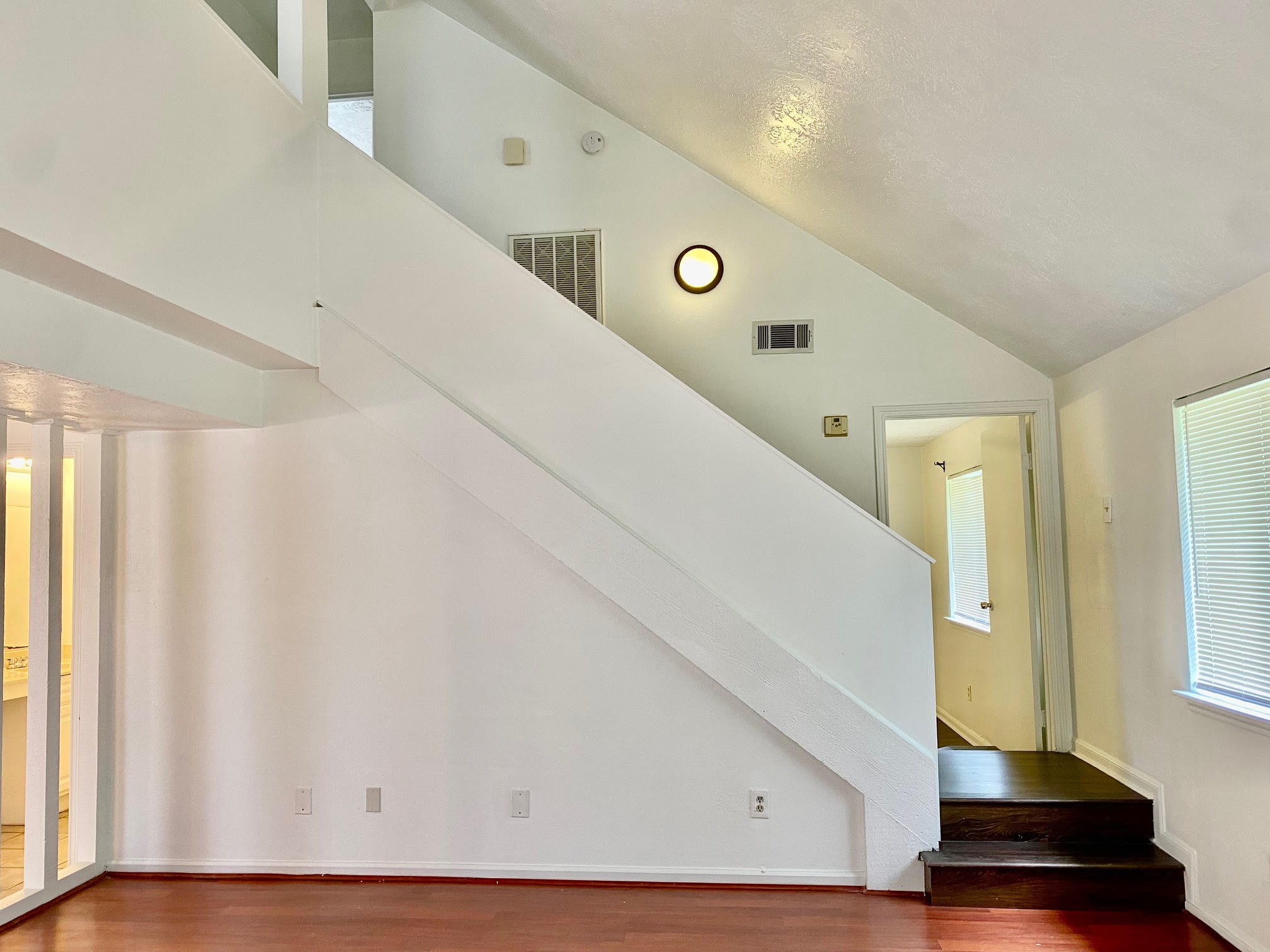 Houston Condo: 16310 Setter Court