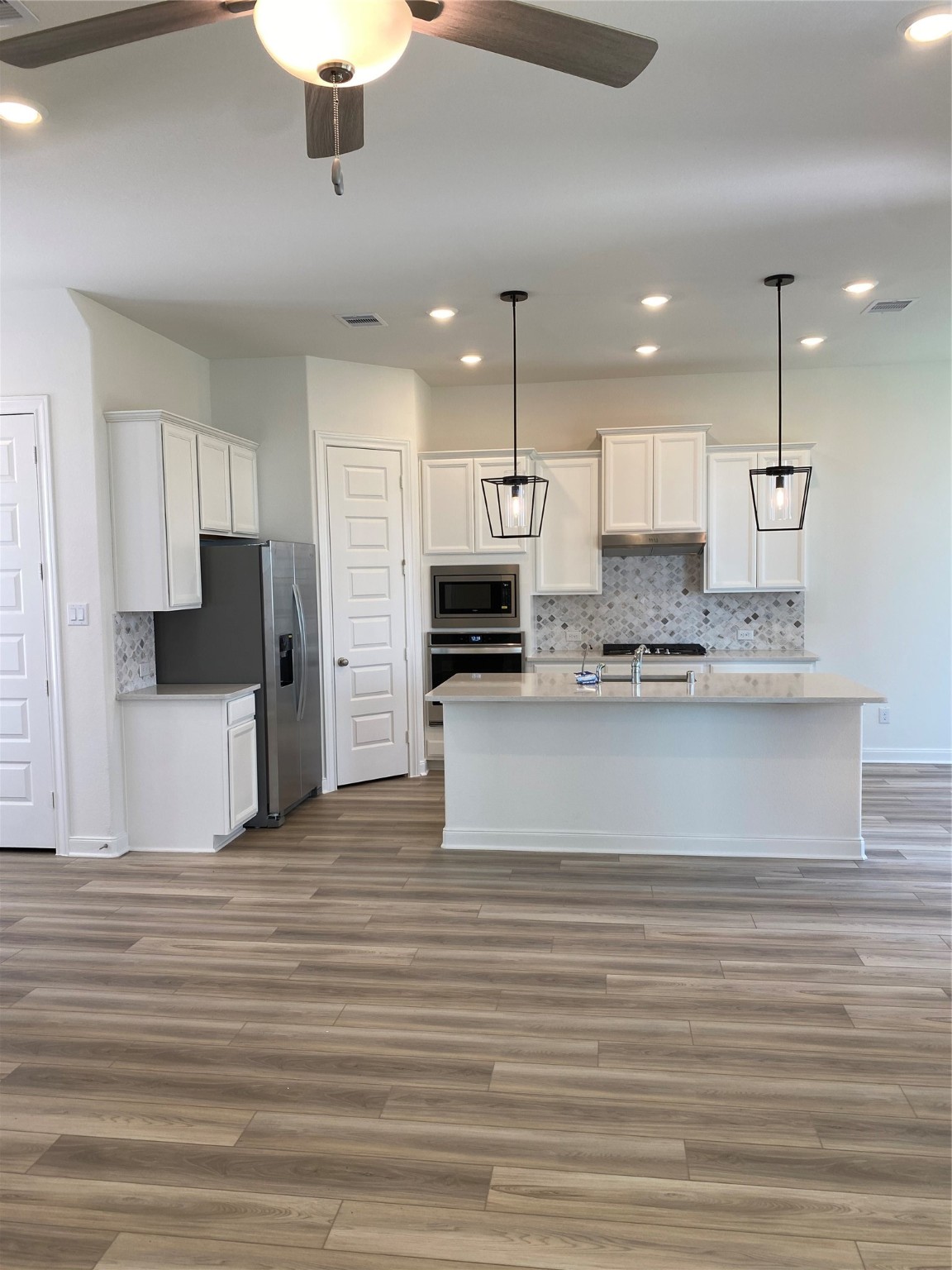 Kemah Condo: 2418 Yacht Hbr Drive