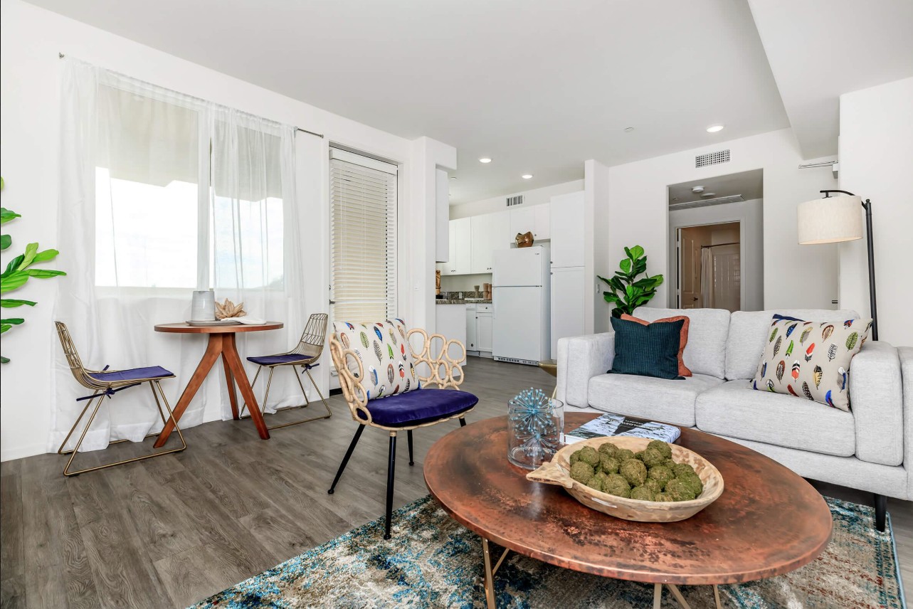 Ontario Apartment: 840 S Magnolia Ave.