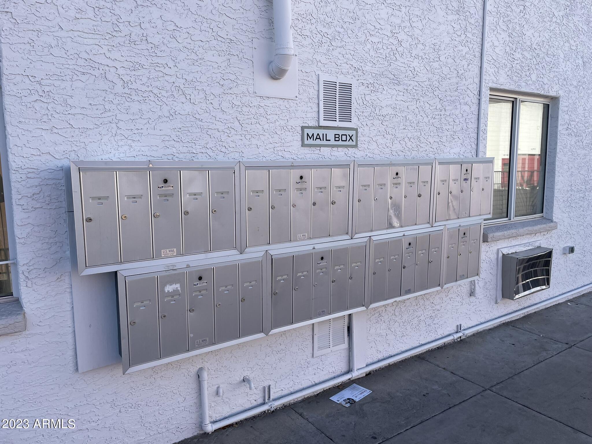 Phoenix Condo: 1222 East Mountain View Road