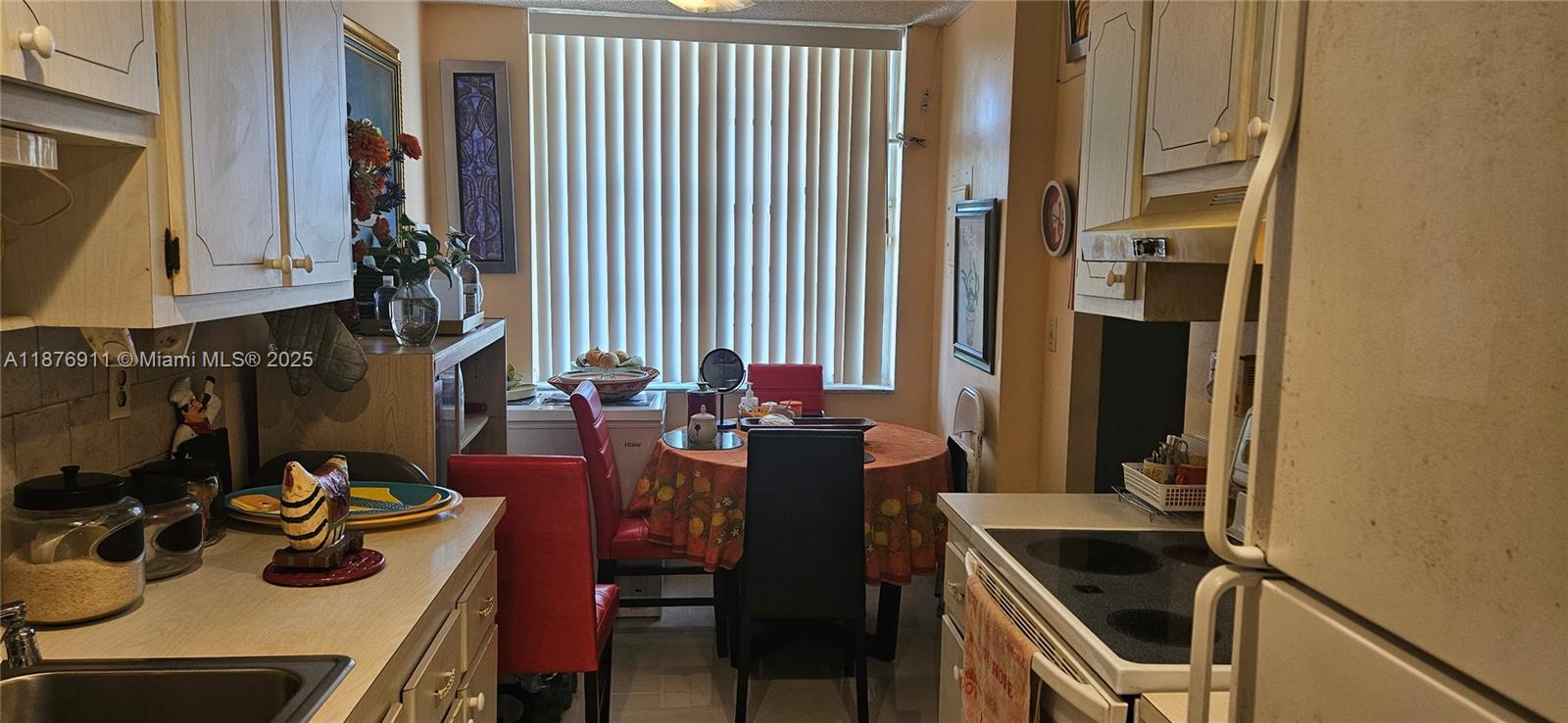 Lauderdale Lakes Condo: 2649 Northwest 48th Terrace