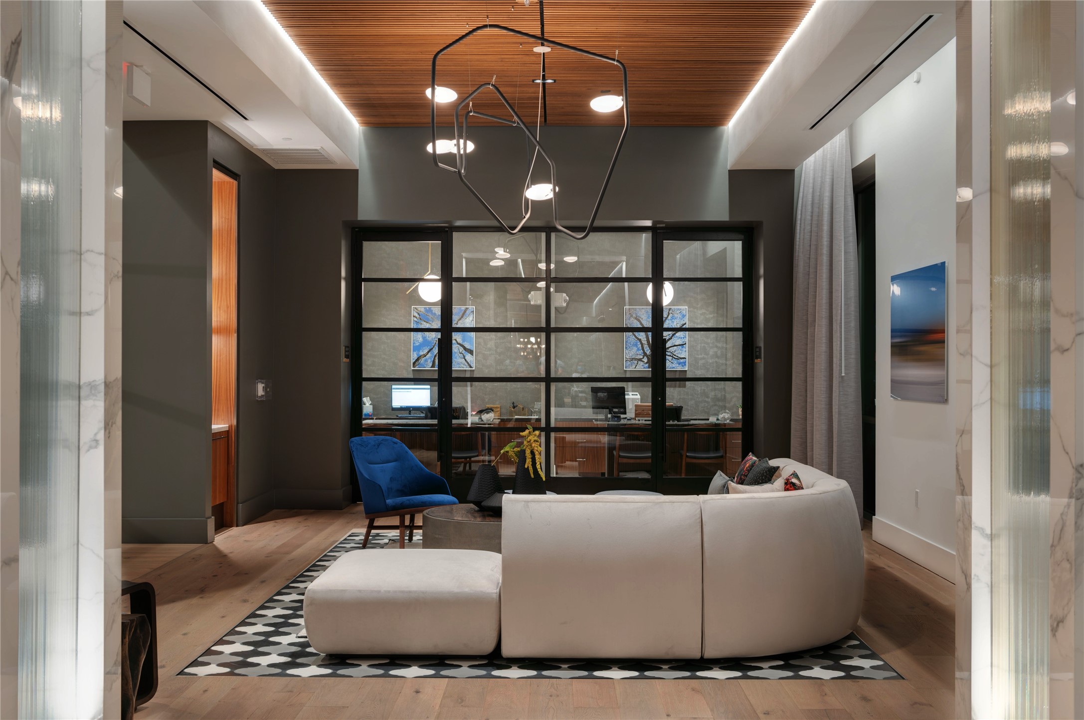 Houston Condo: 170 Malone Street