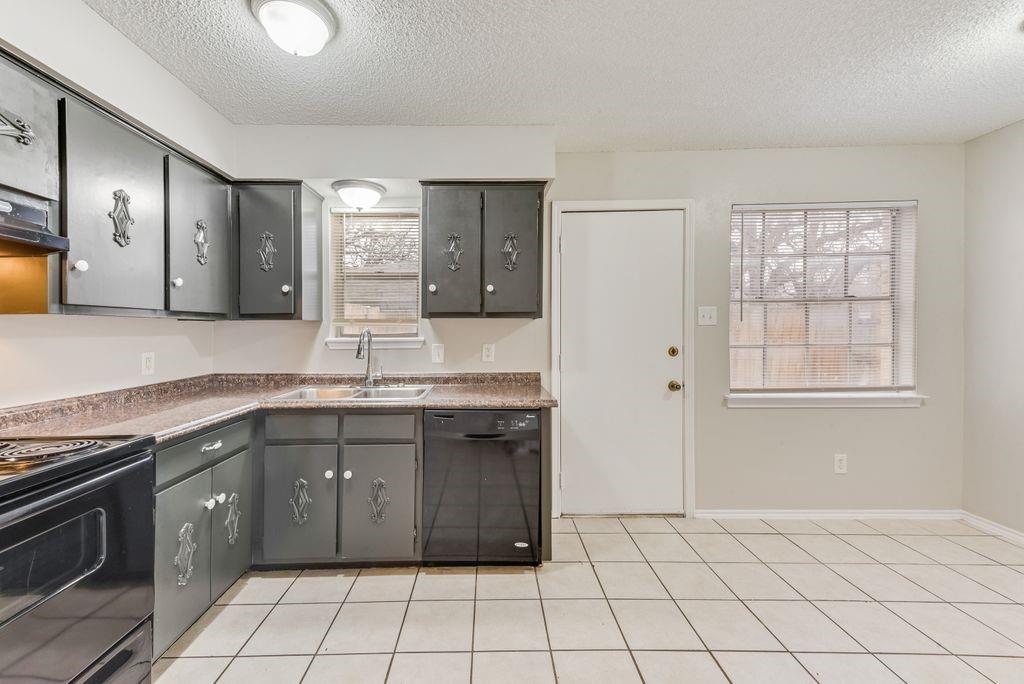 Arlington Condo: 1726 West Sanford Street