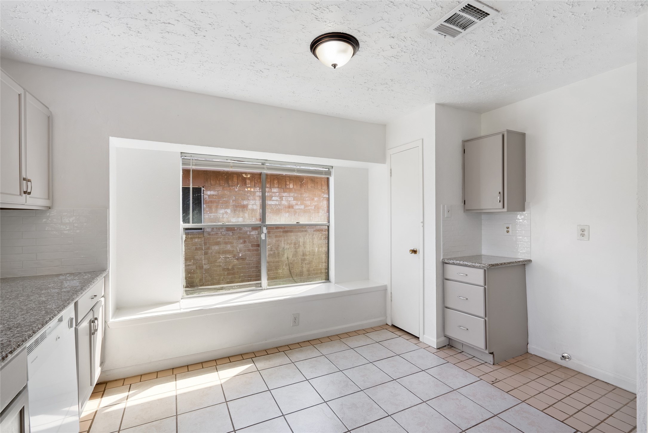 Missouri City Condo: 1666 Meadow Green Drive