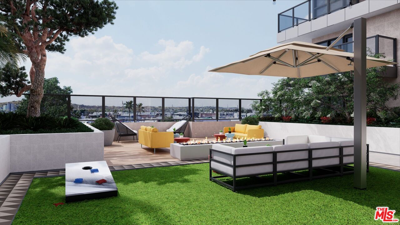 Burbank Condo: 800 North Front Street