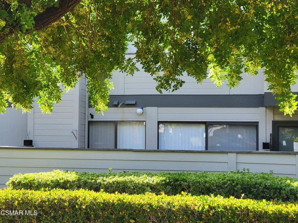 Simi Valley Condo: 6442 Twin Cir Lane