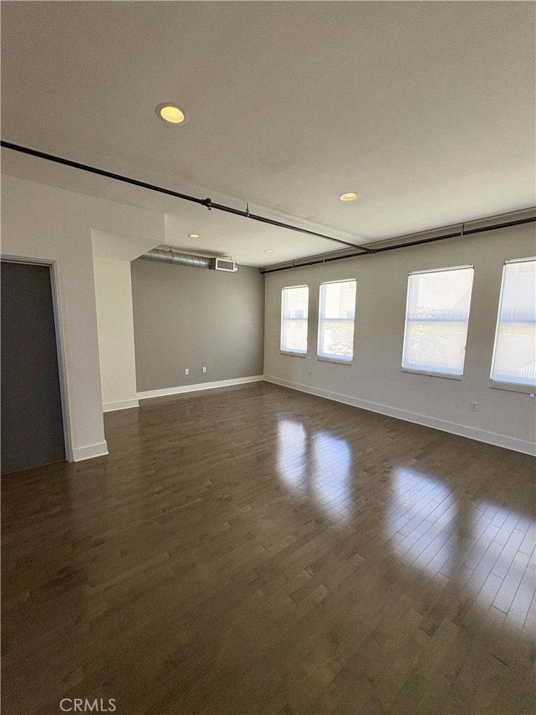 Santa Ana Condo: 920 East Santa Ana Boulevard