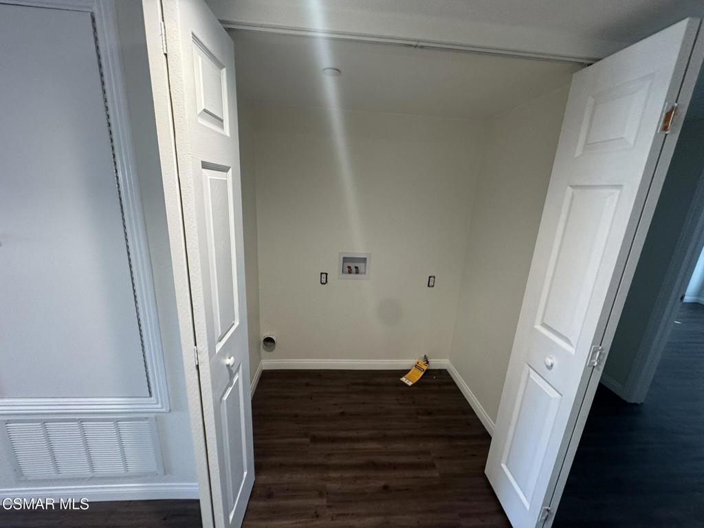 Simi Valley Condo: 1850 Buyers Street