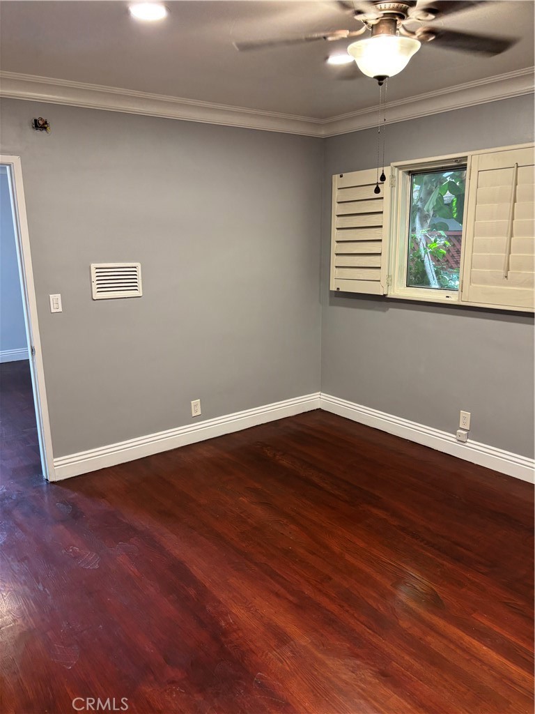 West Hollywood Condo: 9031 Phyllis Avenue