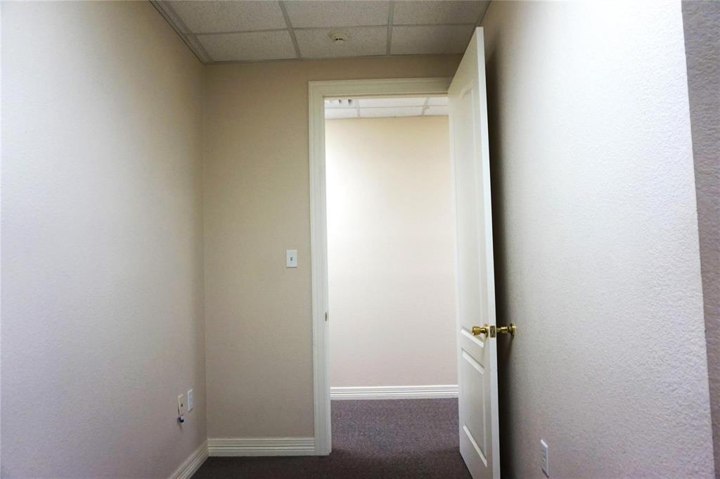 Sherman Condo: 120 South Crockett Street